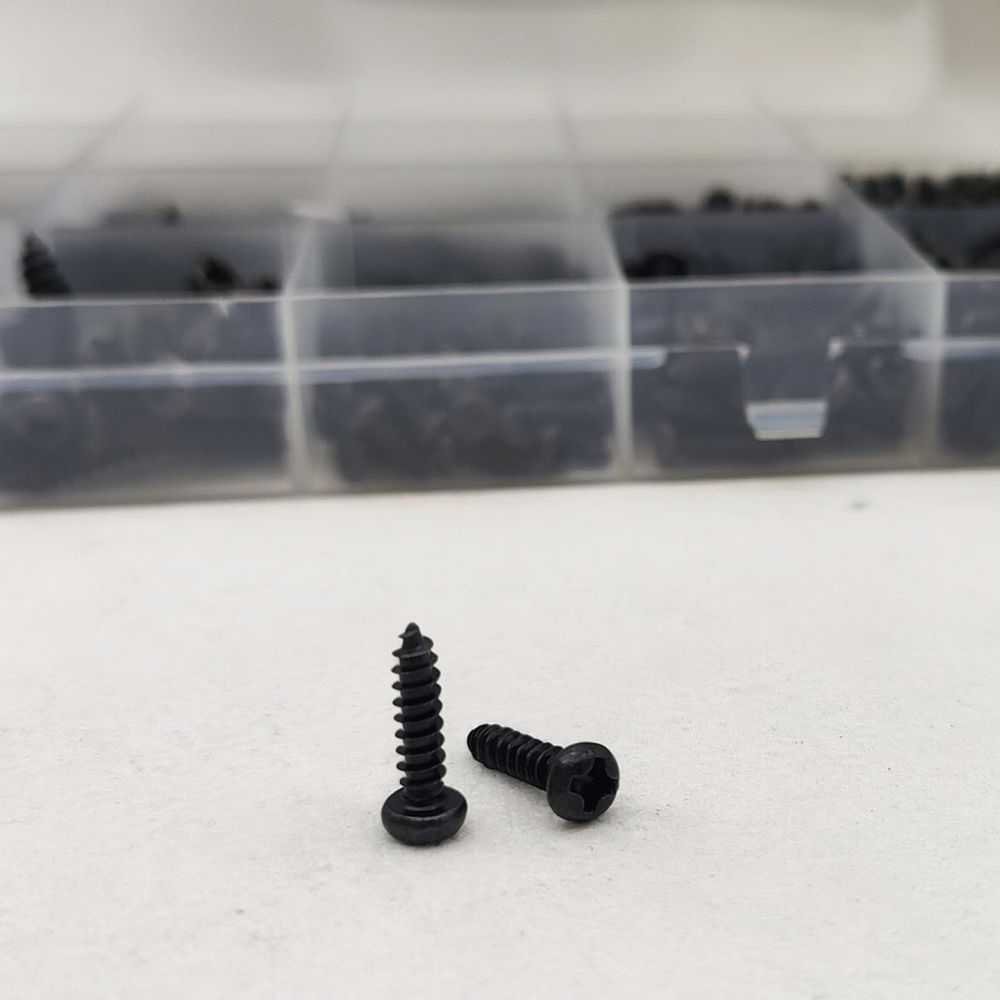 Black Carbon Steel Self Tappin - огляд і ціна Electronics Repair Hobby